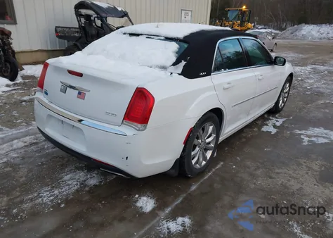2017 Chrysler 300 Limited Awd из США, поврежденный, VIN 2C3CCARG5HH648620
